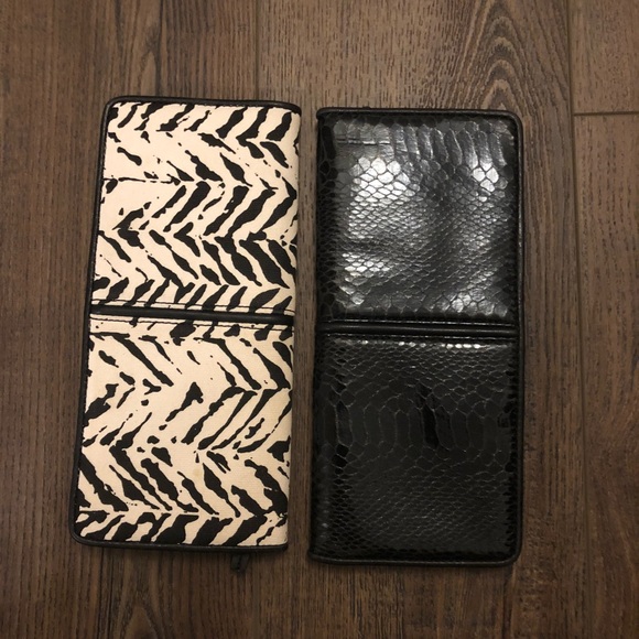 The Limited Handbags - 🌼3 for $30 Large billfold/ clutch